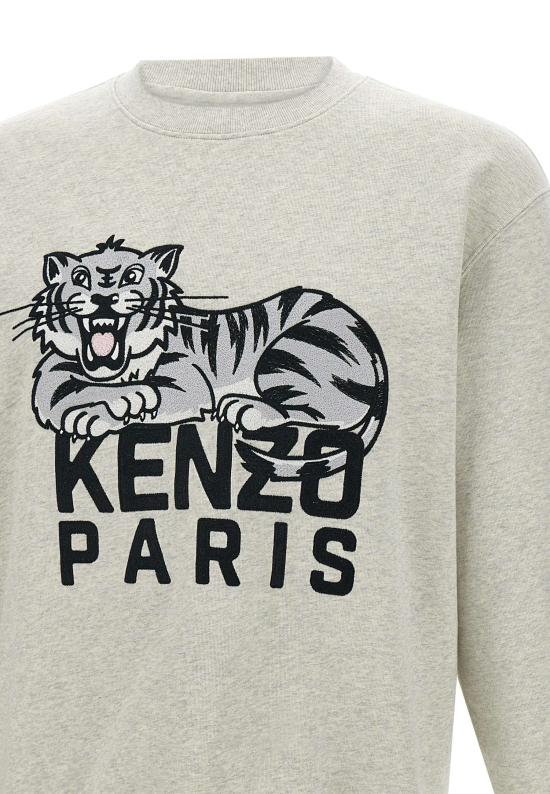 Long -sleeved t -shirt