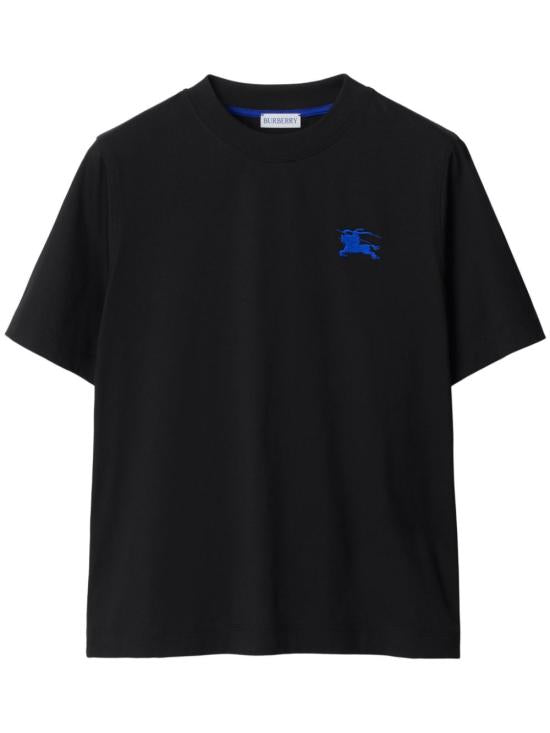 Short -sleeved t -shirt