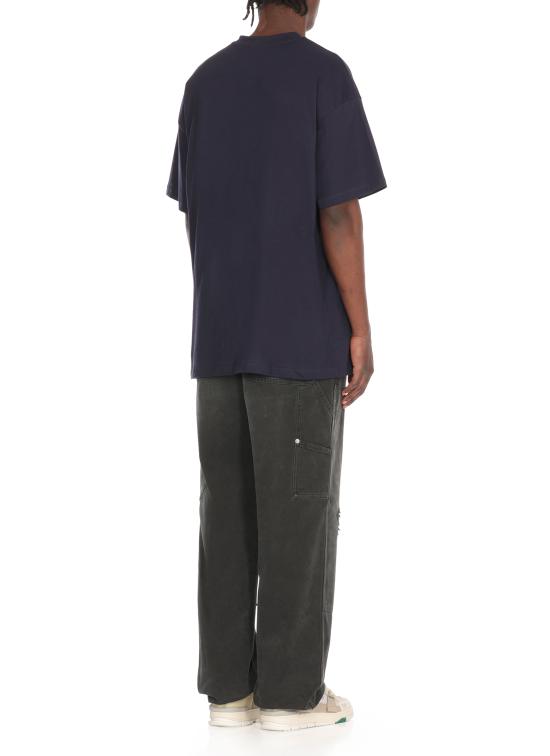 Short -sleeved t -shirt