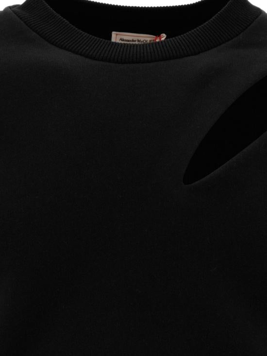 Long -sleeved t -shirt