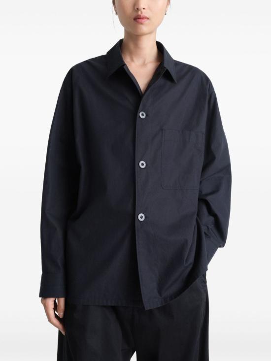 Long -sleeved shirt