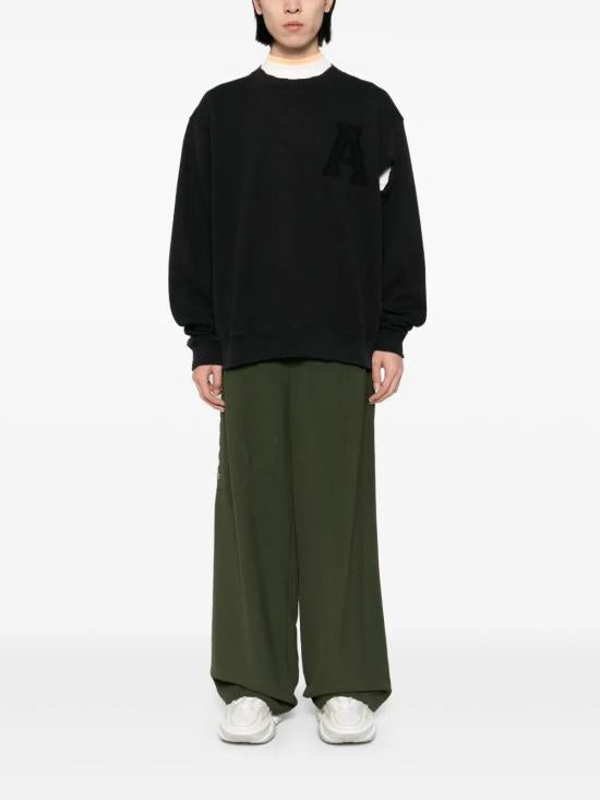 Long -sleeved shirt