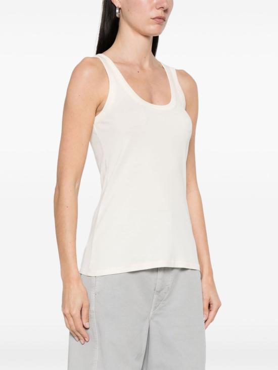 Sleeveless t -shirt