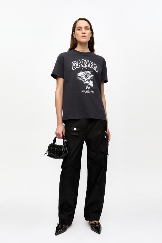 Short -sleeved t -shirt