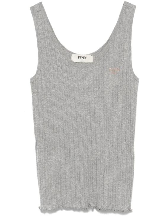 Sleeveless t -shirt