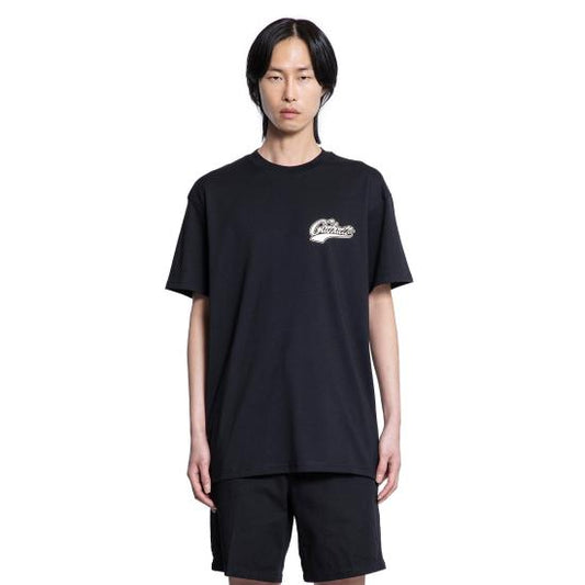 Short -sleeved t -shirt