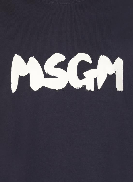 Short -sleeved t -shirt