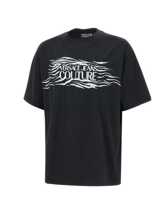 Short -sleeved t -shirt
