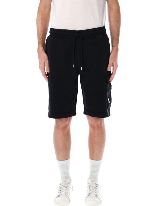 Short pants