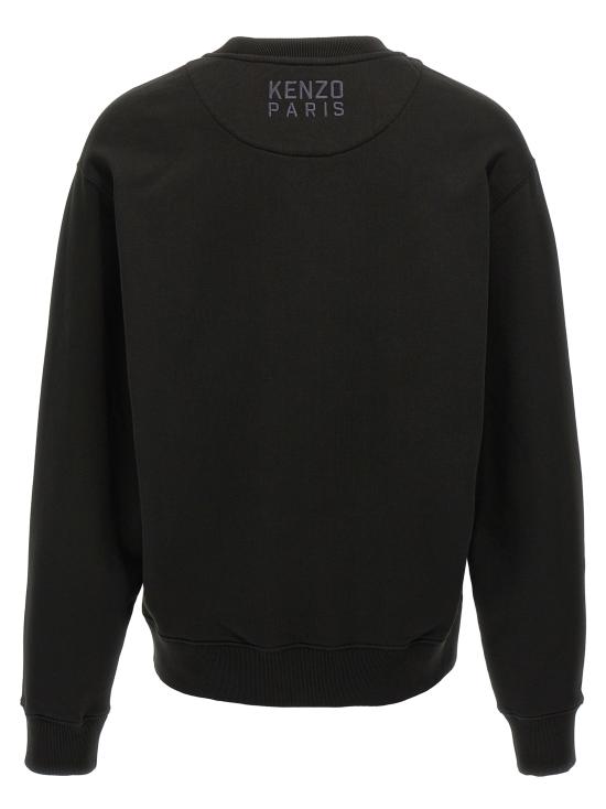 Long -sleeved t -shirt