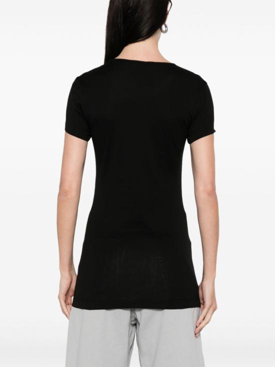 Short -sleeved t -shirt