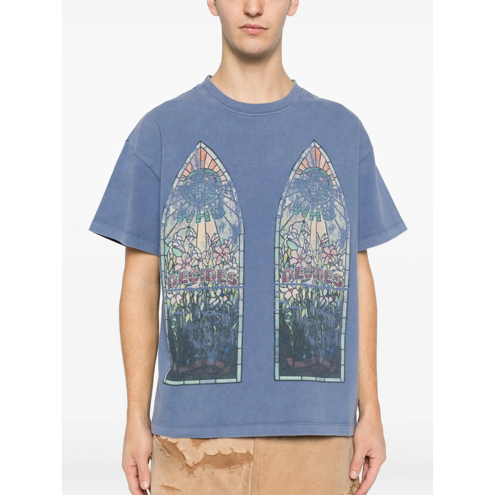 Sweater Who Decides War