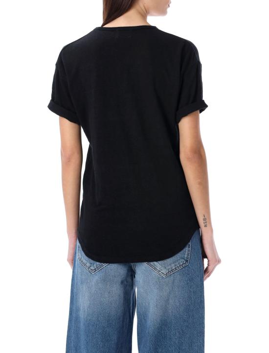 Short -sleeved t -shirt