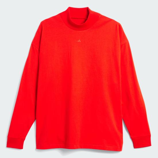 Long -sleeved t -shirt