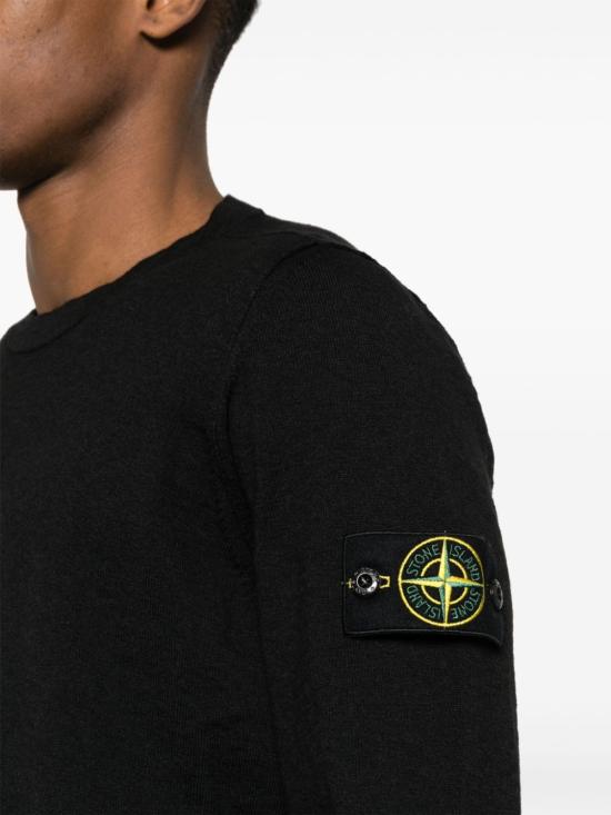 Long -sleeved t -shirt