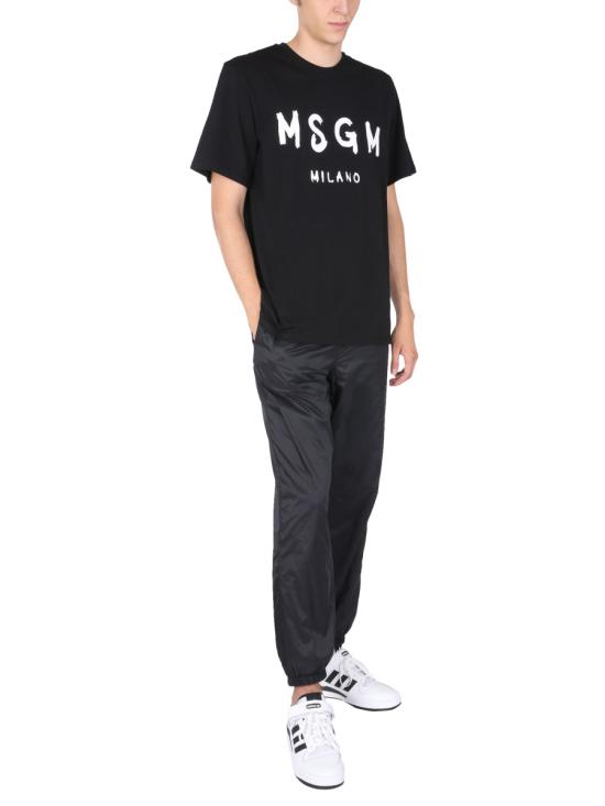 Short -sleeved t -shirt