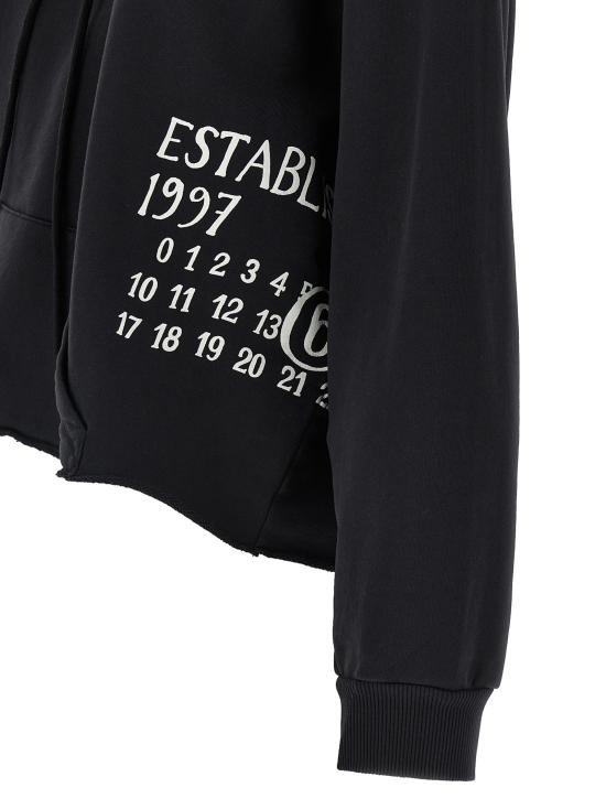 Hood t -shirt