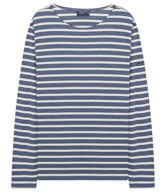 Long -sleeved t -shirt