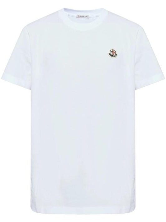 Short -sleeved t -shirt