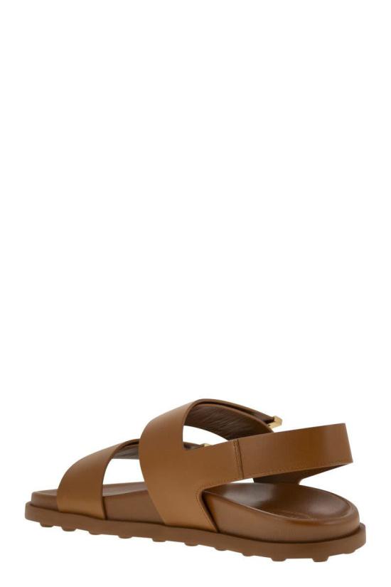 Sandal