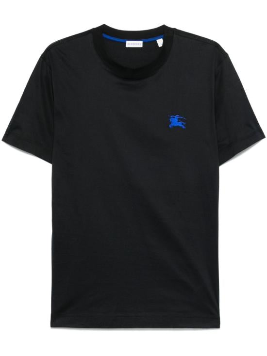Short -sleeved t -shirt