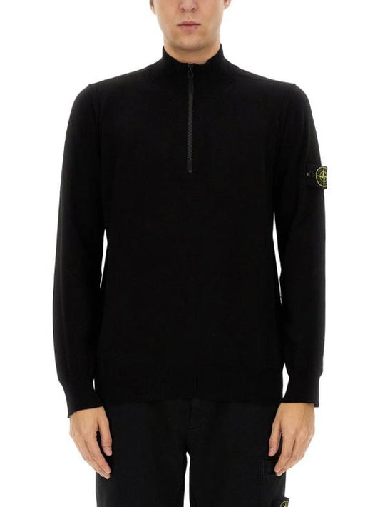 Long -sleeved t -shirt