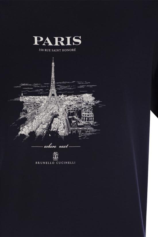 Short -sleeved t -shirt