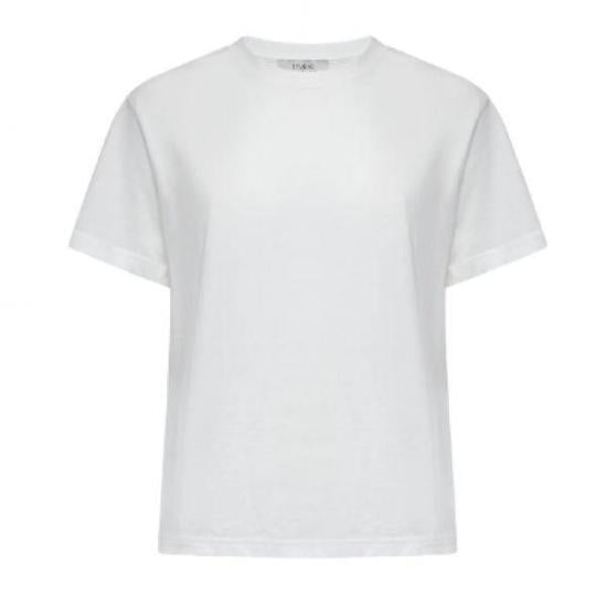 Short -sleeved t -shirt