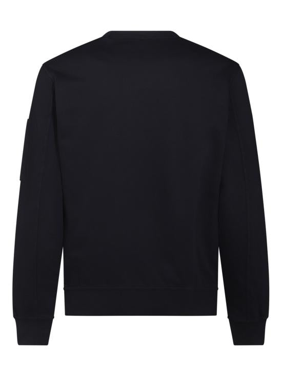 Long -sleeved t -shirt