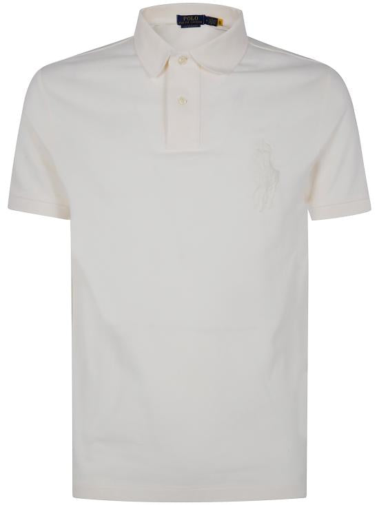Short -sleeved t -shirt