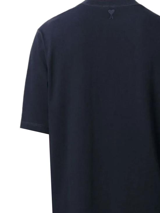 Short-sleeved t-shirt