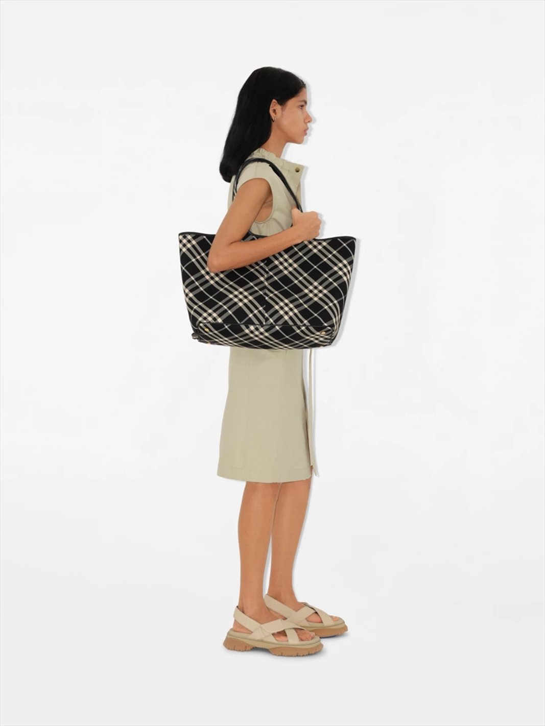 MEDIUM CHECK TOTE BAG