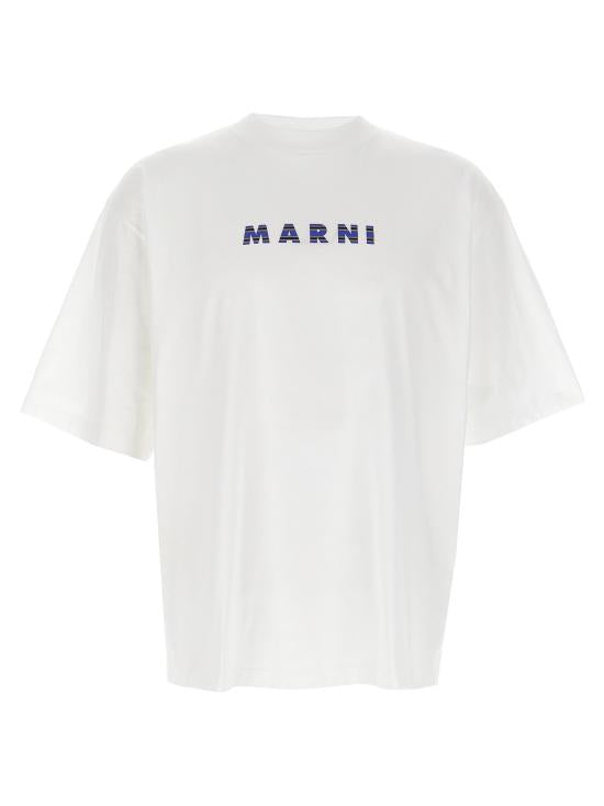 Short -sleeved t -shirt