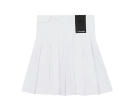 Short skirt