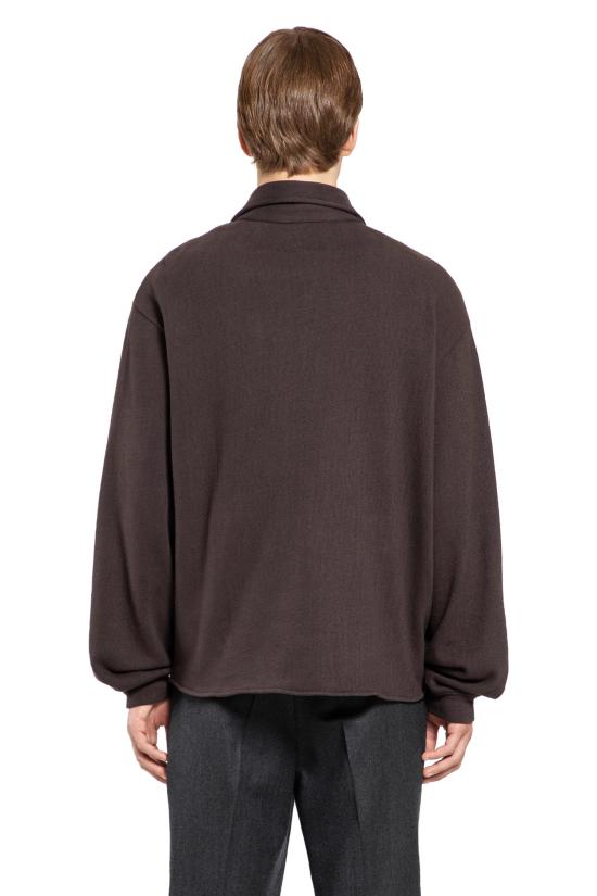 Long -sleeved shirt