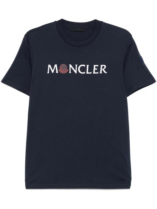 Short -sleeved t -shirt