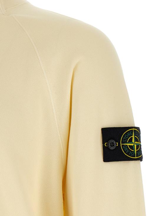 Long -sleeved t -shirt