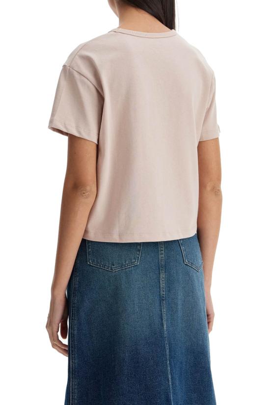 Short -sleeved t -shirt