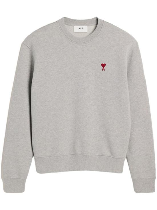 Long-sleeved t-shirt