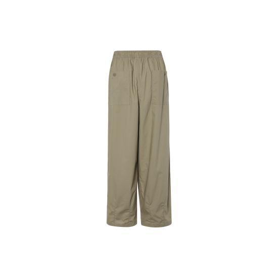 Straight pants