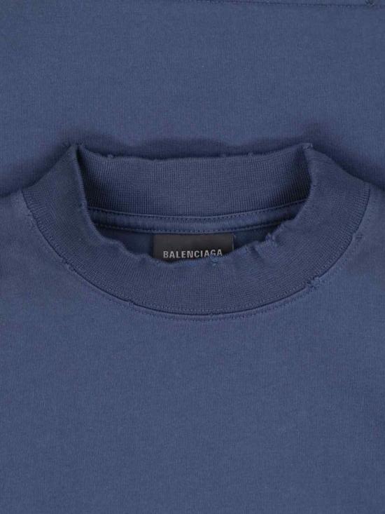 Short -sleeved t -shirt