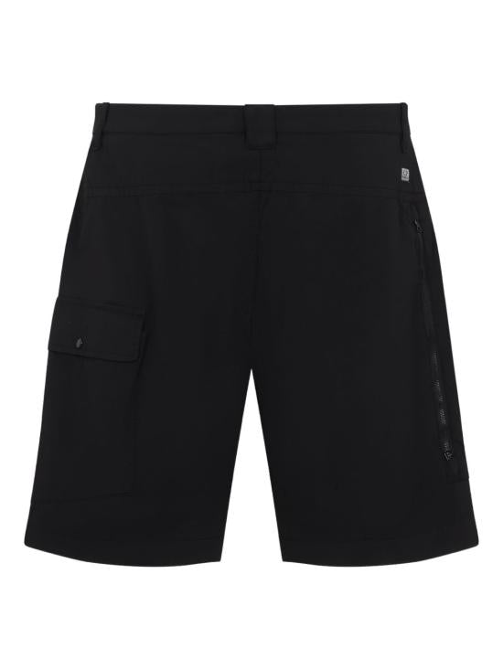 Short pants