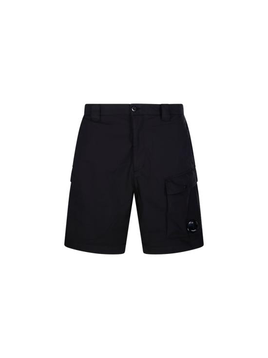 Short pants