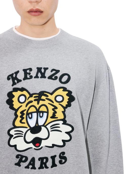 Long -sleeved t -shirt