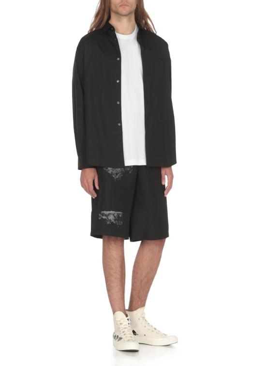 Long -sleeved shirt