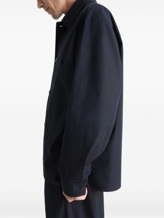 Long -sleeved shirt