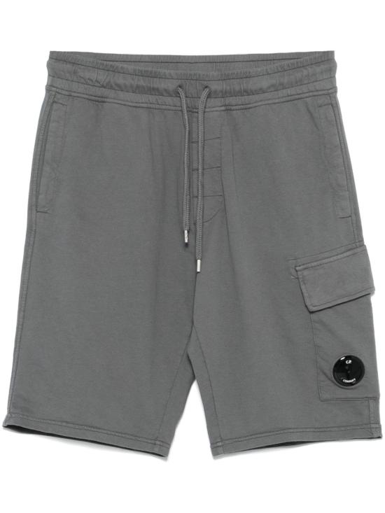 Short pants