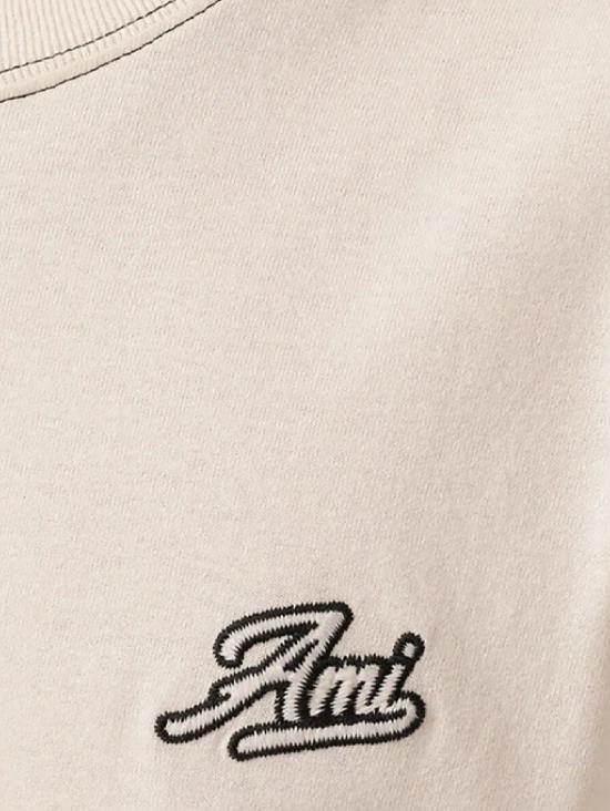 Short-sleeved t-shirt