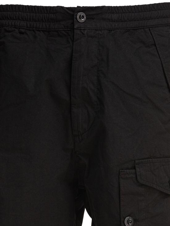 Short pants