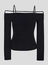 Long -sleeved t -shirt